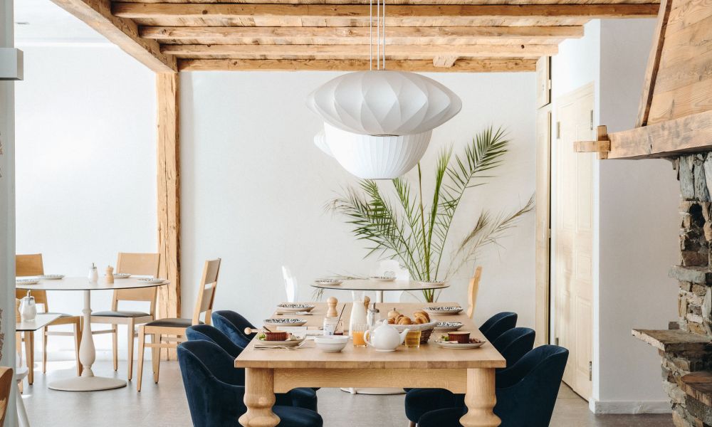 Petit-déjeuner et bar de l'hôtel des 2 gares